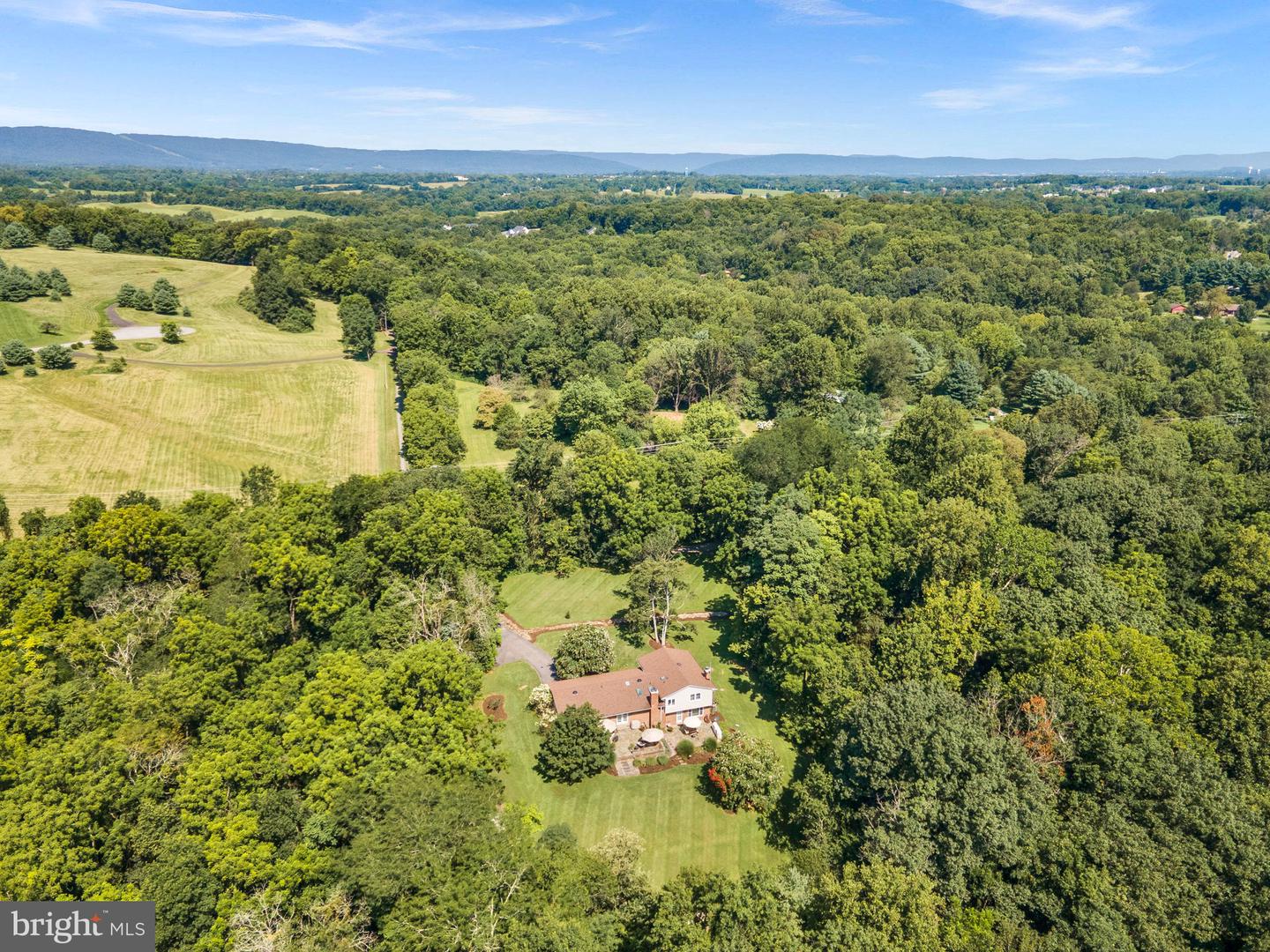 13136 ORRISON RD, LOVETTSVILLE, Virginia 20180, 4 Bedrooms Bedrooms, ,2 BathroomsBathrooms,Residential,For sale,13136 ORRISON RD,VALO2095672 MLS # VALO2095672