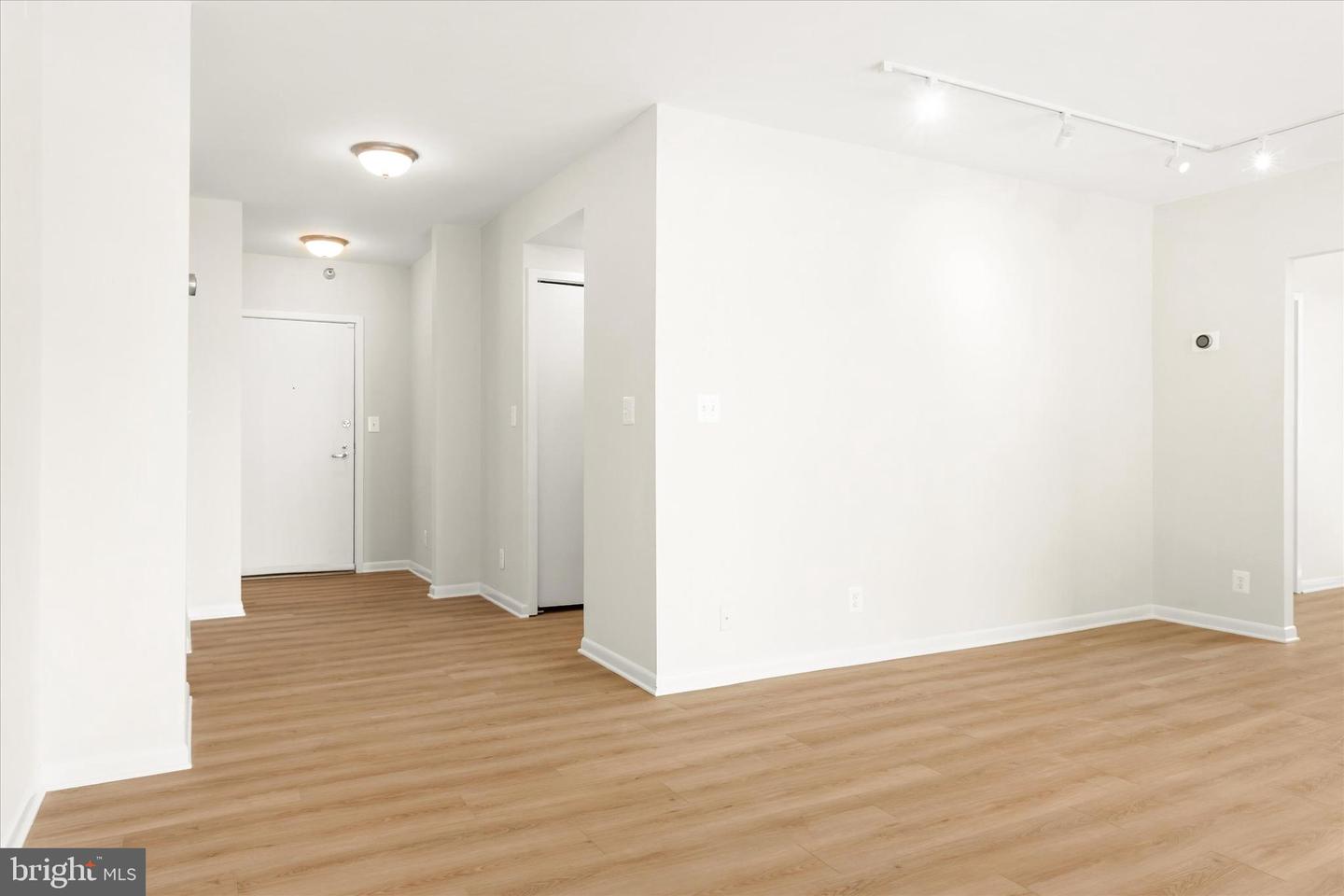 5505 SEMINARY RD #904N, FALLS CHURCH, Virginia 22041, 2 Bedrooms Bedrooms, ,2 BathroomsBathrooms,Residential,For sale,5505 SEMINARY RD #904N,VAFX2243260 MLS # VAFX2243260