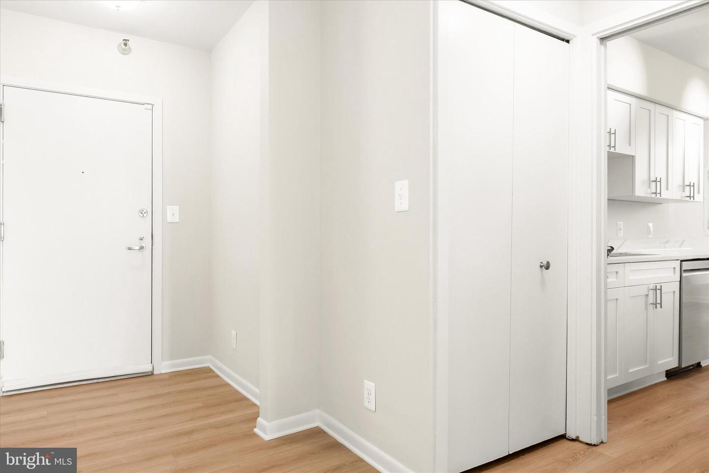 5505 SEMINARY RD #904N, FALLS CHURCH, Virginia 22041, 2 Bedrooms Bedrooms, ,2 BathroomsBathrooms,Residential,For sale,5505 SEMINARY RD #904N,VAFX2243260 MLS # VAFX2243260