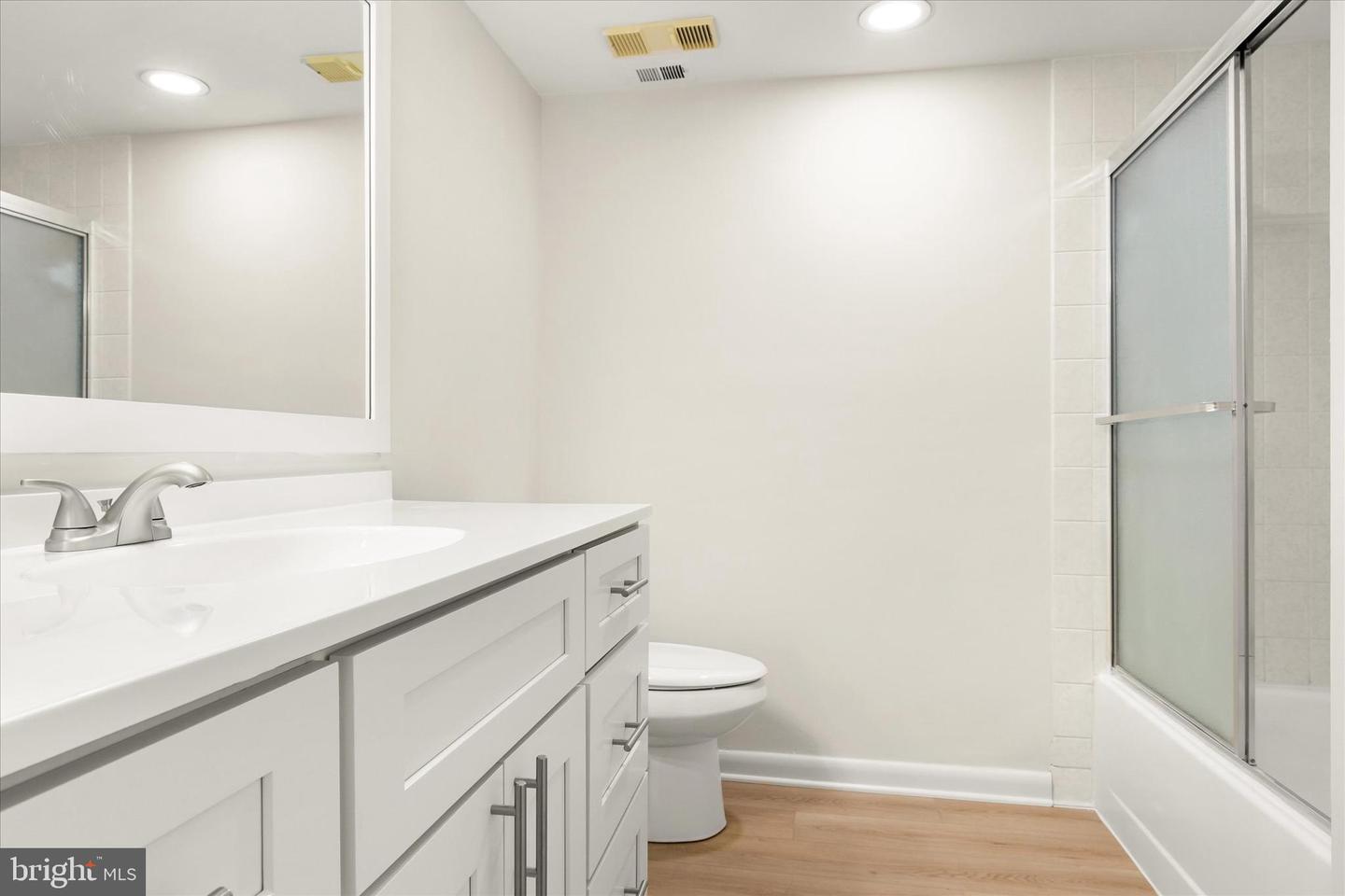 5505 SEMINARY RD #904N, FALLS CHURCH, Virginia 22041, 2 Bedrooms Bedrooms, ,2 BathroomsBathrooms,Residential,For sale,5505 SEMINARY RD #904N,VAFX2243260 MLS # VAFX2243260