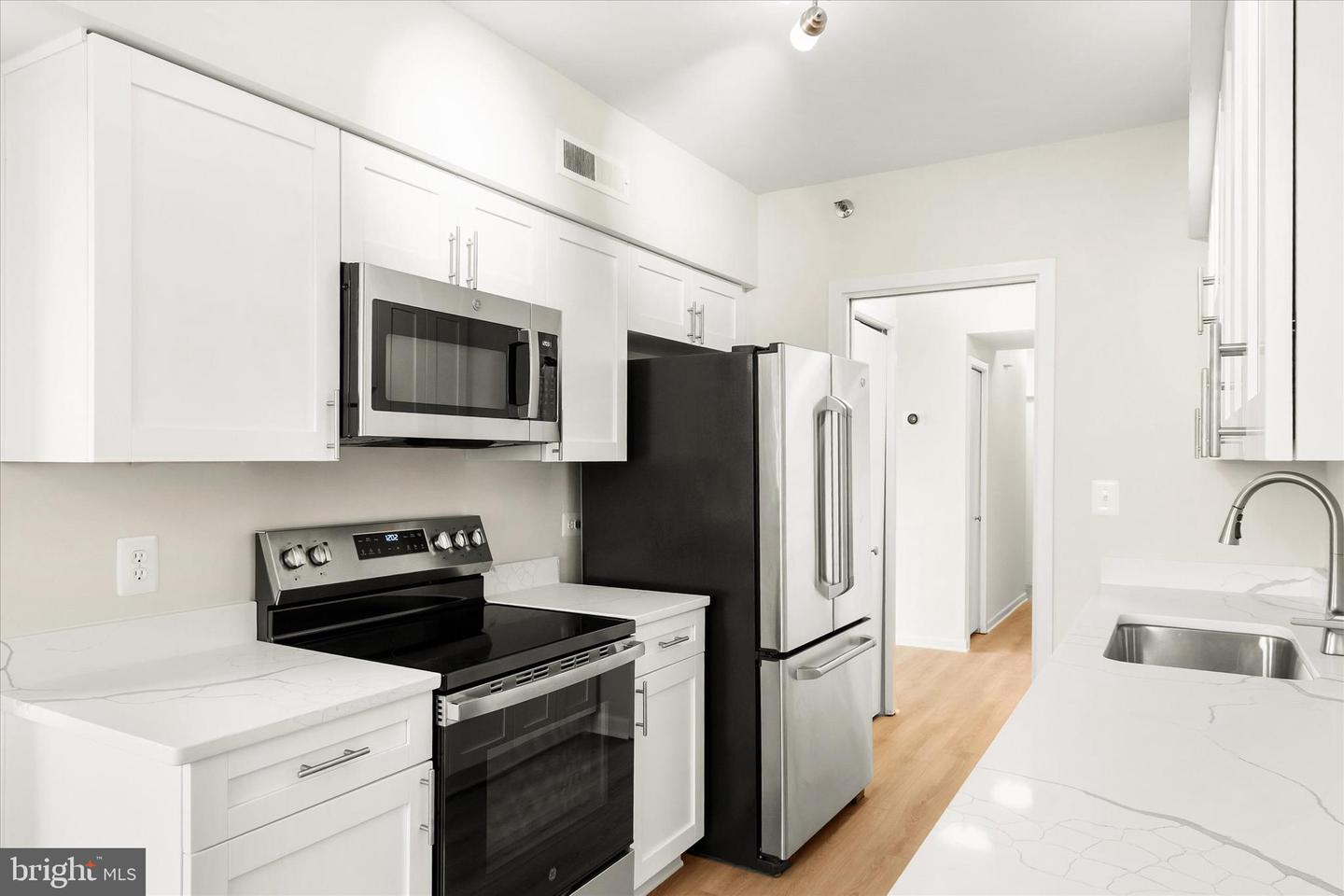 5505 SEMINARY RD #904N, FALLS CHURCH, Virginia 22041, 2 Bedrooms Bedrooms, ,2 BathroomsBathrooms,Residential,For sale,5505 SEMINARY RD #904N,VAFX2243260 MLS # VAFX2243260