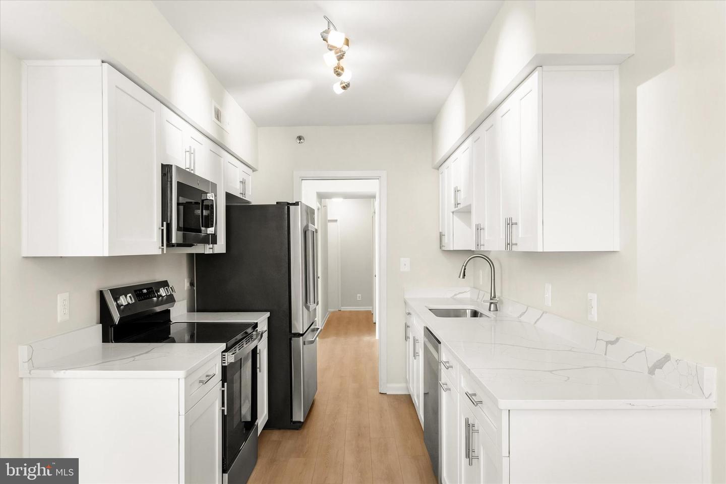 5505 SEMINARY RD #904N, FALLS CHURCH, Virginia 22041, 2 Bedrooms Bedrooms, ,2 BathroomsBathrooms,Residential,For sale,5505 SEMINARY RD #904N,VAFX2243260 MLS # VAFX2243260