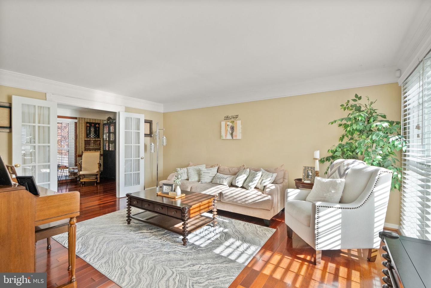 5 TERI LYN CT, FREDERICKSBURG, Virginia 22406, 4 Bedrooms Bedrooms, ,2 BathroomsBathrooms,Residential,For sale,5 TERI LYN CT,VAST2039364 MLS # VAST2039364
