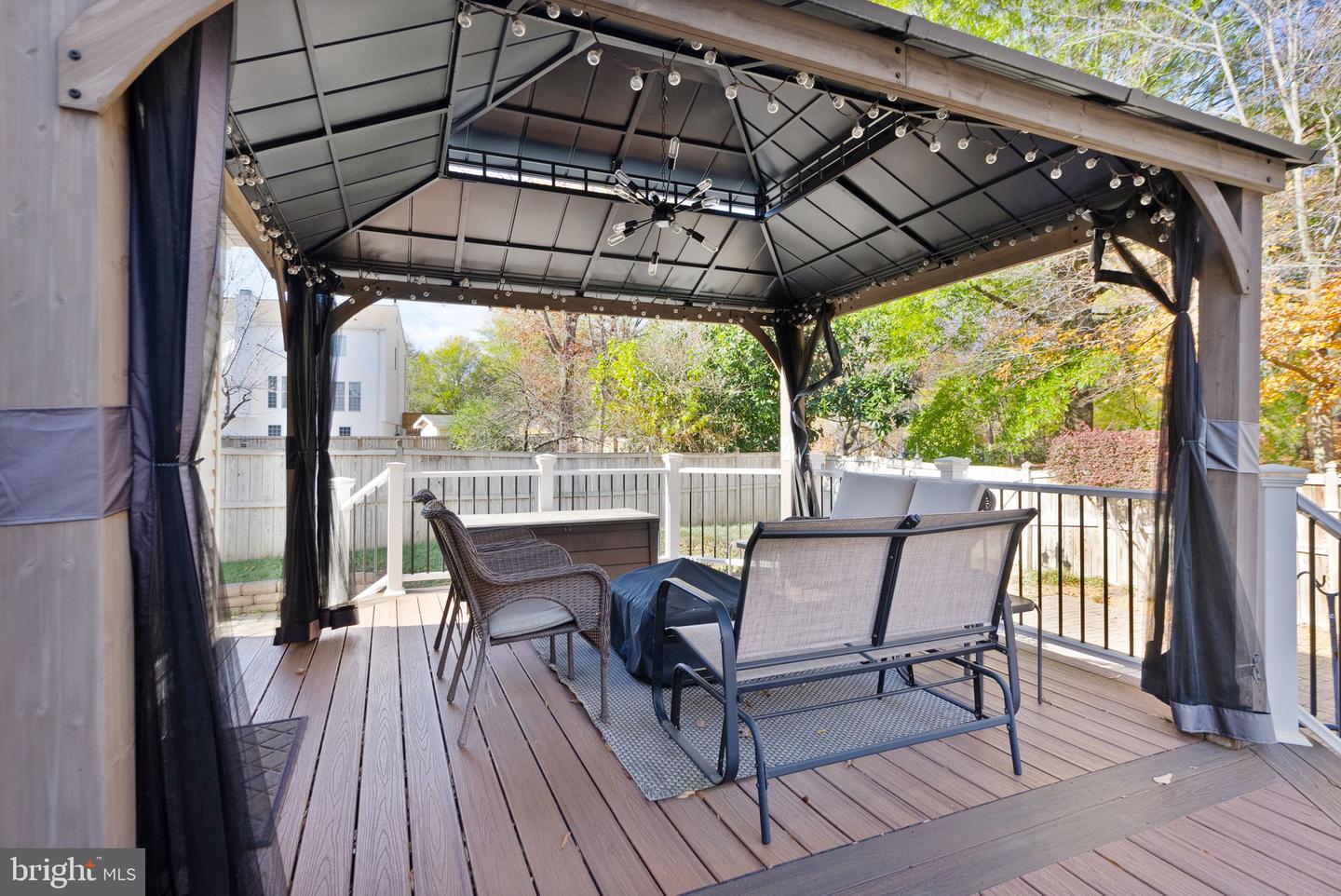 5 TERI LYN CT, FREDERICKSBURG, Virginia 22406, 4 Bedrooms Bedrooms, ,2 BathroomsBathrooms,Residential,For sale,5 TERI LYN CT,VAST2039364 MLS # VAST2039364