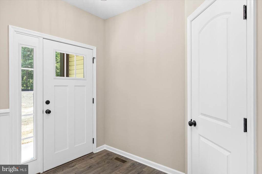 13004 JACKSONS FORD RD, SPOTSYLVANIA, Virginia 22551, 4 Bedrooms Bedrooms, ,2 BathroomsBathrooms,Residential,13004 JACKSONS FORD RD,VASP2035038 MLS # VASP2035038