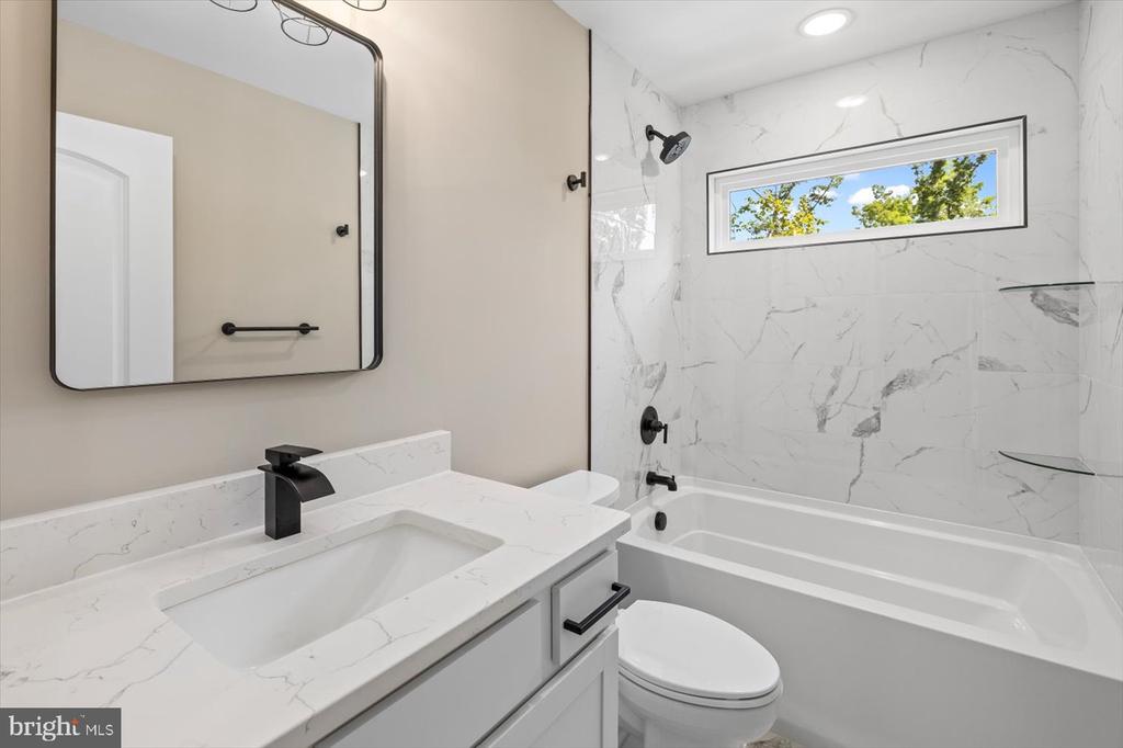 13004 JACKSONS FORD RD, SPOTSYLVANIA, Virginia 22551, 4 Bedrooms Bedrooms, ,2 BathroomsBathrooms,Residential,13004 JACKSONS FORD RD,VASP2035038 MLS # VASP2035038