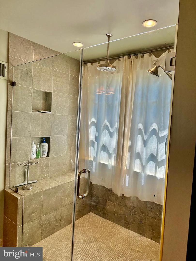 12992 SHADWELL CT, WOODBRIDGE, Virginia 22192, 4 Bedrooms Bedrooms, ,3 BathroomsBathrooms,Residential,For sale,12992 SHADWELL CT,VAPW2096432 MLS # VAPW2096432