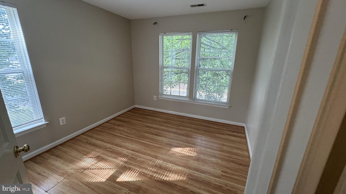 7849 SEAFARER WAY, LORTON, Virginia 22079, 3 Bedrooms Bedrooms, ,3 BathroomsBathrooms,Residential,For sale,7849 SEAFARER WAY,VAFX2247342 MLS # VAFX2247342