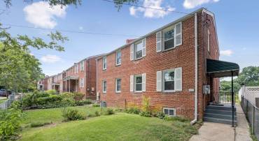 4932 11TH ST NE, WASHINGTON, District Of Columbia 20017, 3 Bedrooms Bedrooms, ,2 BathroomsBathrooms,Residential,For sale,4932 11TH ST NE,DCDC2206236 MLS # DCDC2206236