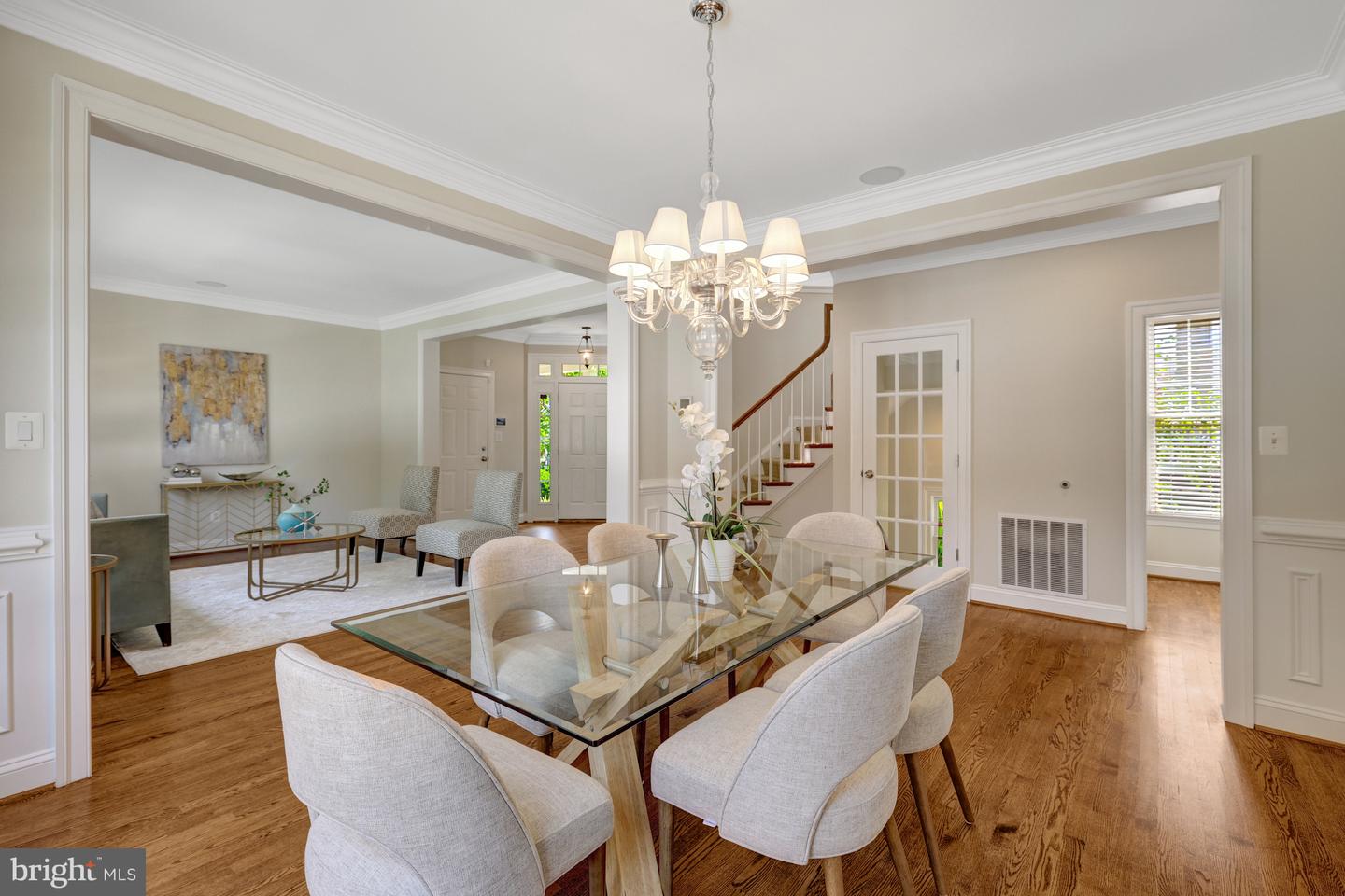 1519 PATHFINDER LN, MCLEAN, Virginia 22101, 4 Bedrooms Bedrooms, 8 Rooms Rooms,3 BathroomsBathrooms,Residential,For sale,1519 PATHFINDER LN,VAFX2248250 MLS # VAFX2248250