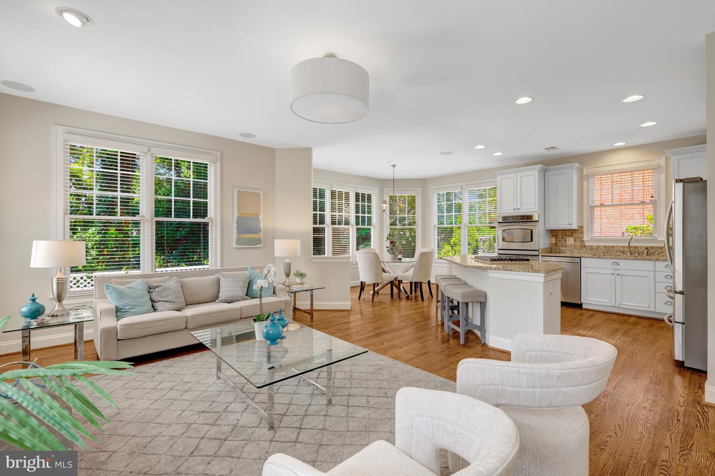 1519 PATHFINDER LN, MCLEAN, Virginia 22101, 4 Bedrooms Bedrooms, 8 Rooms Rooms,3 BathroomsBathrooms,Residential,For sale,1519 PATHFINDER LN,VAFX2248250 MLS # VAFX2248250