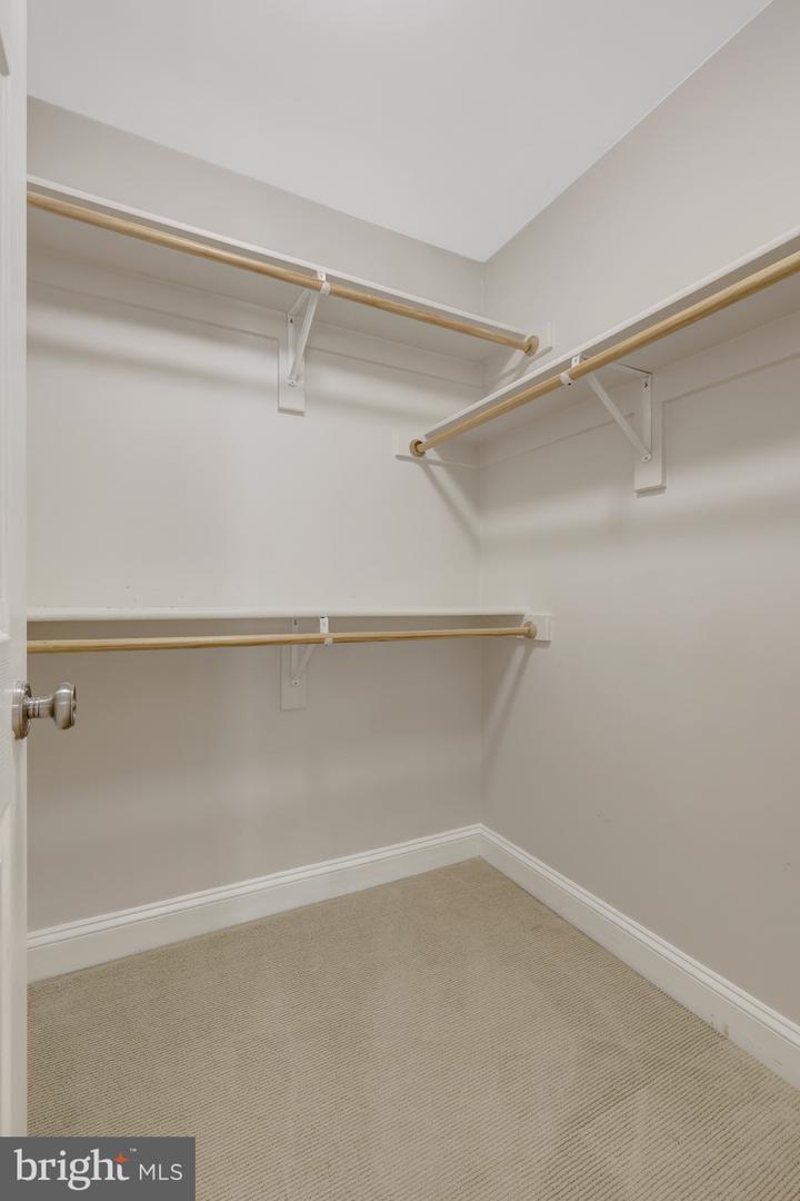 1519 PATHFINDER LN, MCLEAN, Virginia 22101, 4 Bedrooms Bedrooms, 8 Rooms Rooms,3 BathroomsBathrooms,Residential,For sale,1519 PATHFINDER LN,VAFX2248250 MLS # VAFX2248250