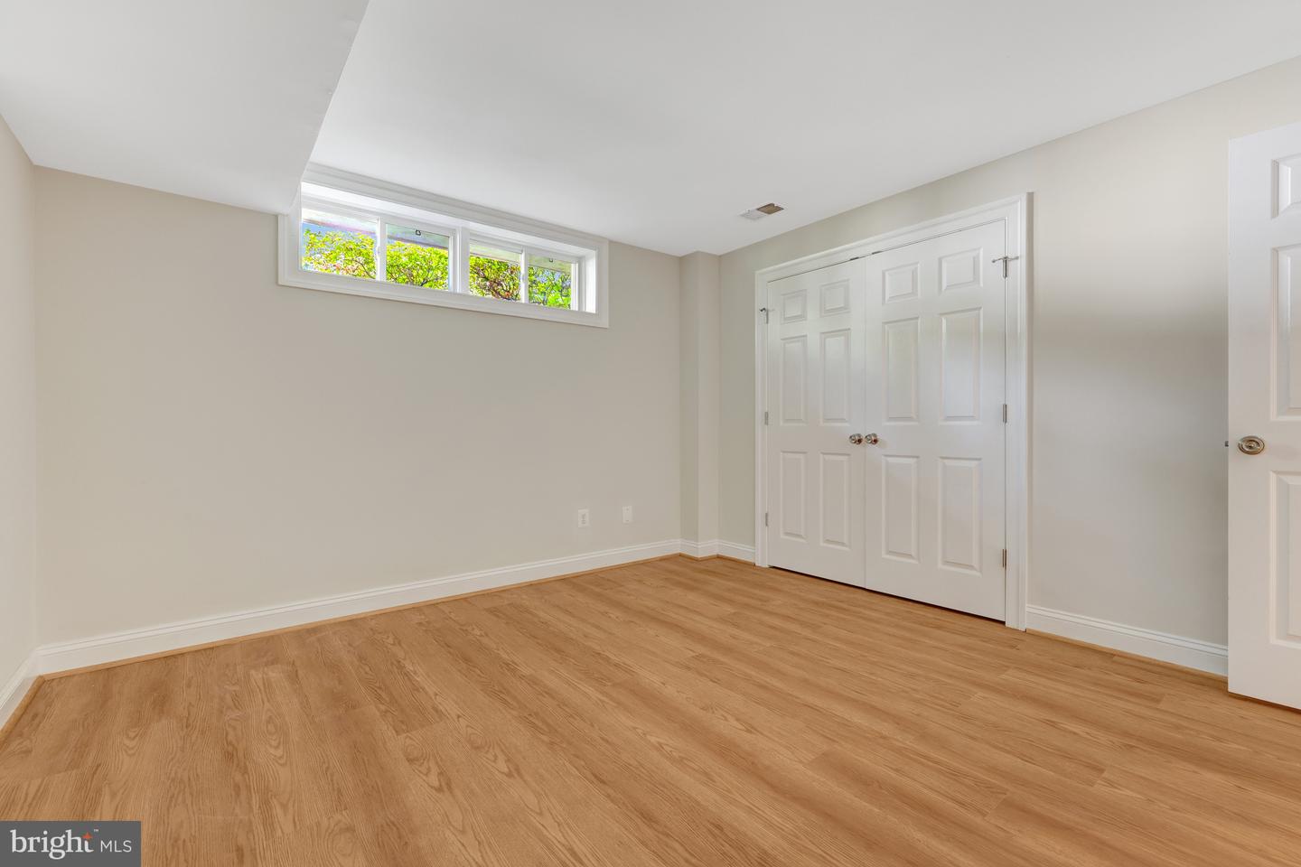 1519 PATHFINDER LN, MCLEAN, Virginia 22101, 4 Bedrooms Bedrooms, 8 Rooms Rooms,3 BathroomsBathrooms,Residential,For sale,1519 PATHFINDER LN,VAFX2248250 MLS # VAFX2248250