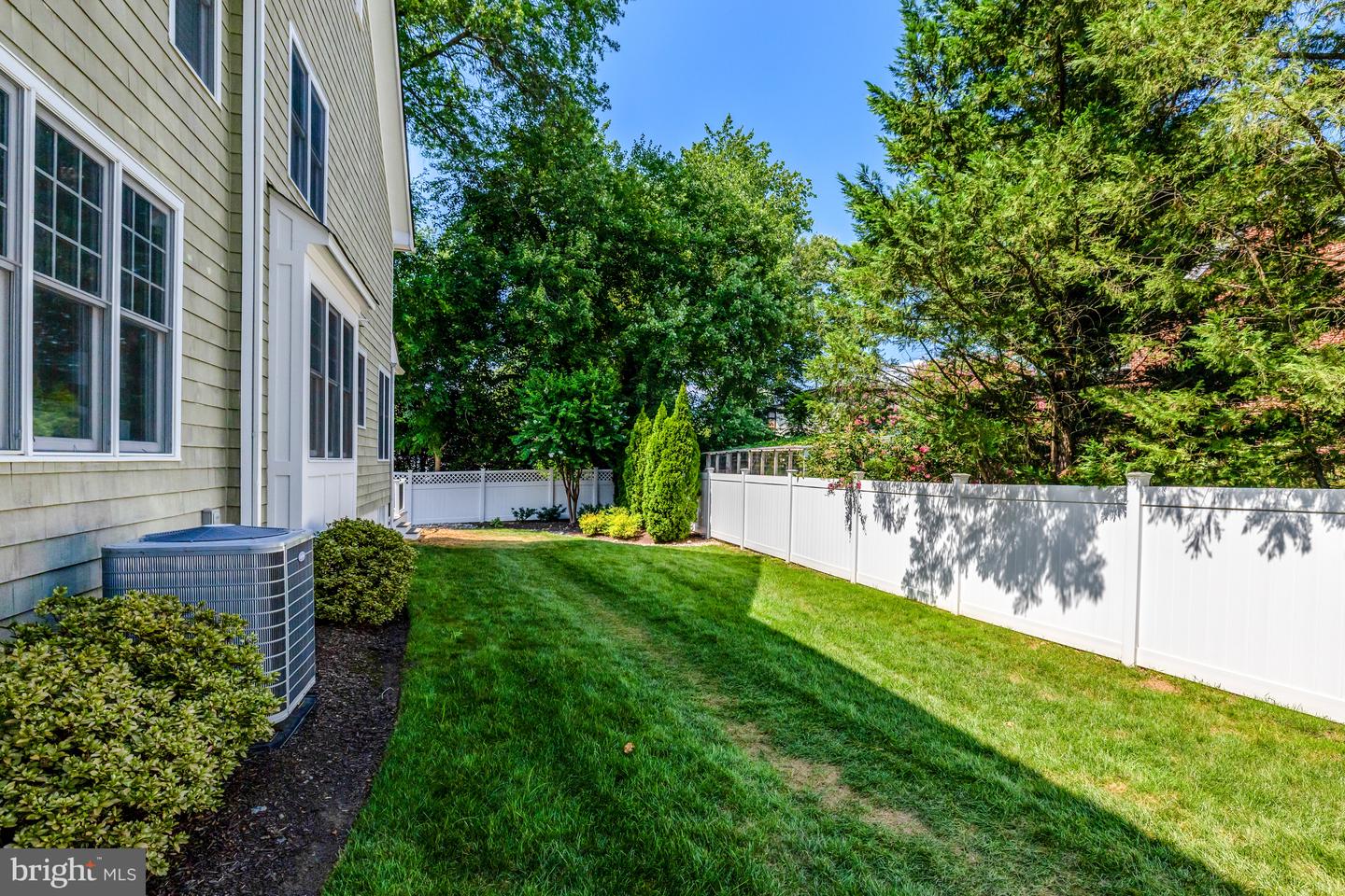 1519 PATHFINDER LN, MCLEAN, Virginia 22101, 4 Bedrooms Bedrooms, 8 Rooms Rooms,3 BathroomsBathrooms,Residential,For sale,1519 PATHFINDER LN,VAFX2248250 MLS # VAFX2248250