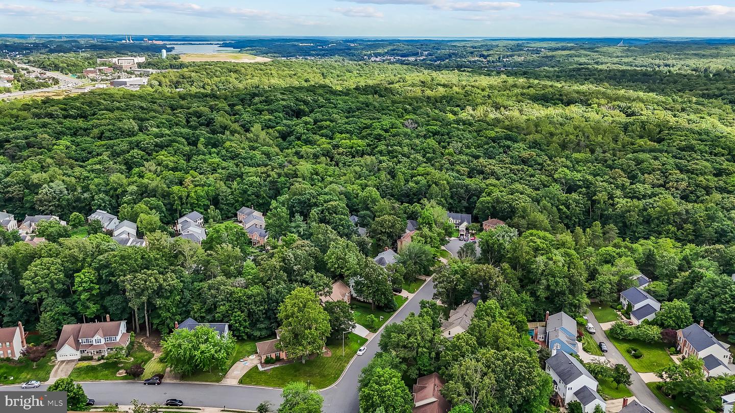 16715 TINTAGEL CT, DUMFRIES, Virginia 22025, 5 Bedrooms Bedrooms, ,3 BathroomsBathrooms,Residential,For sale,16715 TINTAGEL CT,VAPW2097776 MLS # VAPW2097776