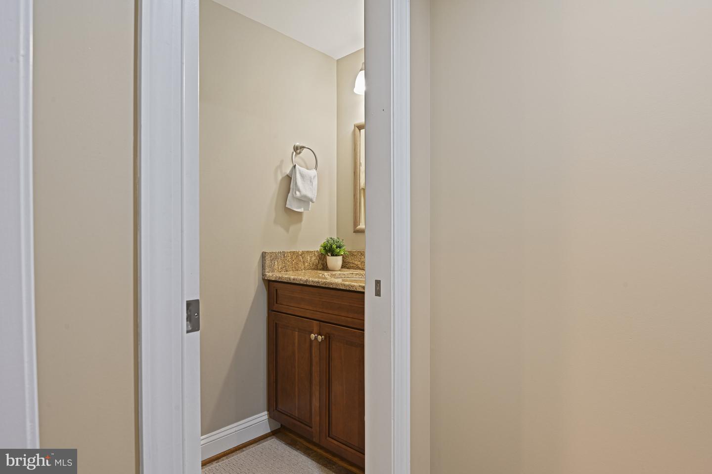 10302 GALPIN CT, GREAT FALLS, Virginia 22066, 4 Bedrooms Bedrooms, ,2 BathroomsBathrooms,Residential,For sale,10302 GALPIN CT,VAFX2250454 MLS # VAFX2250454