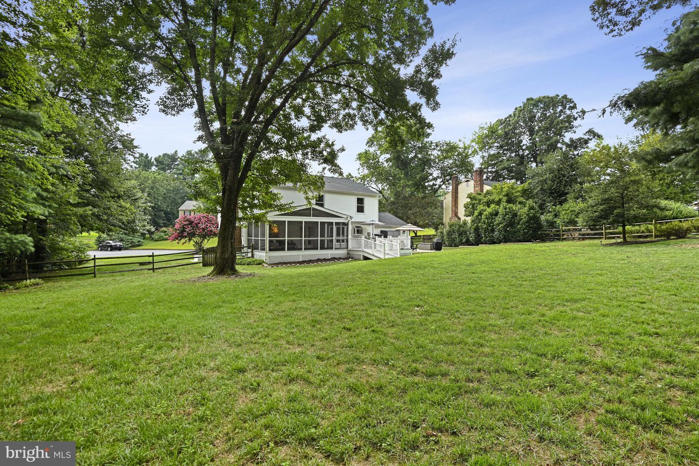 10302 GALPIN CT, GREAT FALLS, Virginia 22066, 4 Bedrooms Bedrooms, ,2 BathroomsBathrooms,Residential,For sale,10302 GALPIN CT,VAFX2250454 MLS # VAFX2250454