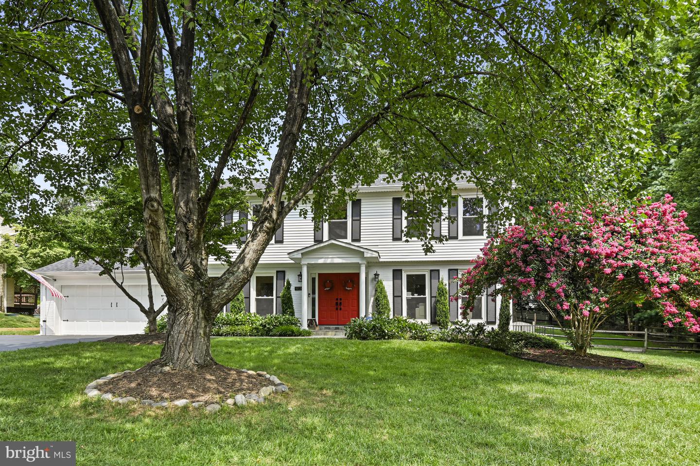 10302 GALPIN CT, GREAT FALLS, Virginia 22066, 4 Bedrooms Bedrooms, ,2 BathroomsBathrooms,Residential,For sale,10302 GALPIN CT,VAFX2250454 MLS # VAFX2250454