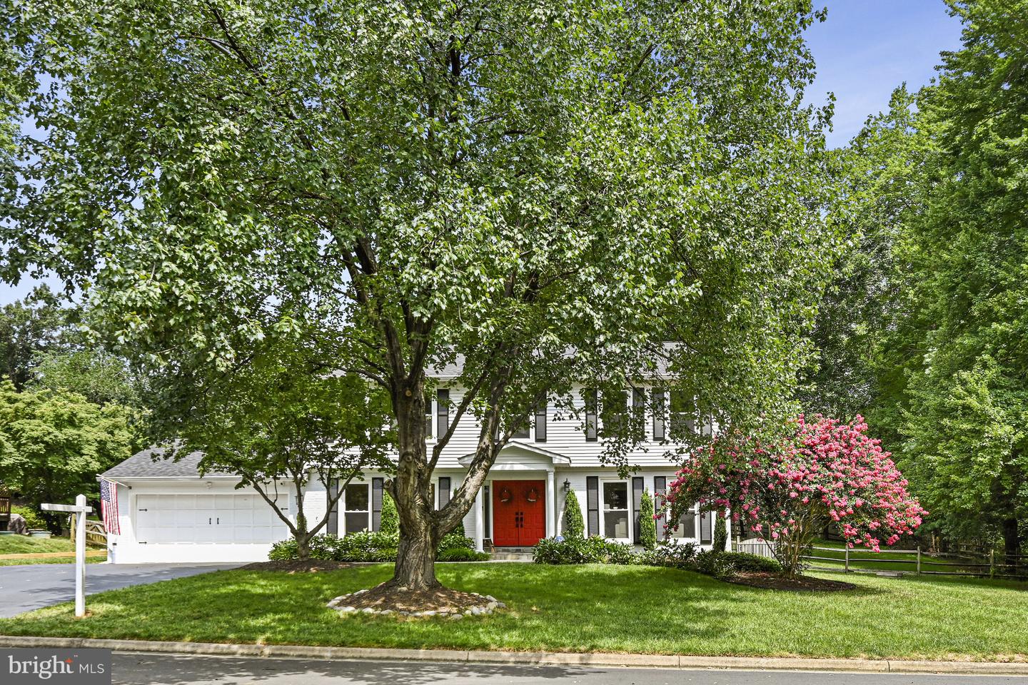 10302 GALPIN CT, GREAT FALLS, Virginia 22066, 4 Bedrooms Bedrooms, ,2 BathroomsBathrooms,Residential,For sale,10302 GALPIN CT,VAFX2250454 MLS # VAFX2250454