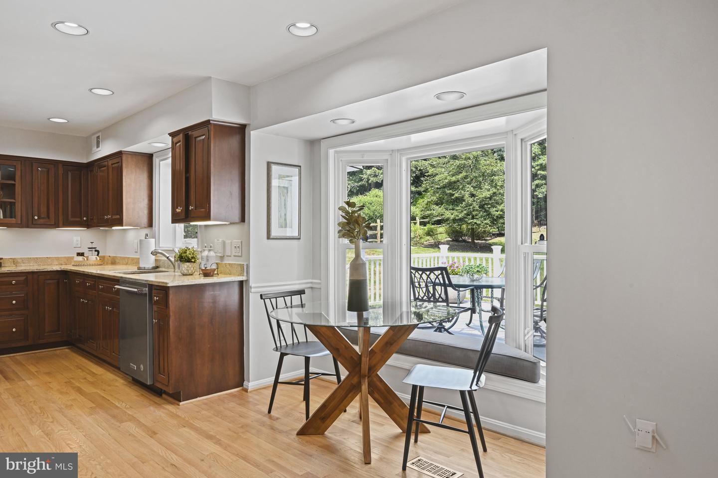 10302 GALPIN CT, GREAT FALLS, Virginia 22066, 4 Bedrooms Bedrooms, ,2 BathroomsBathrooms,Residential,For sale,10302 GALPIN CT,VAFX2250454 MLS # VAFX2250454