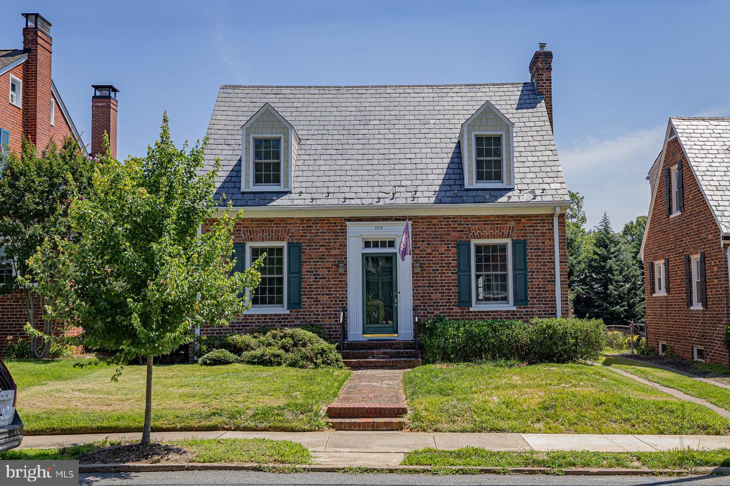1315 LITTLEPAGE ST, FREDERICKSBURG, Virginia 22401, 6 Bedrooms Bedrooms, ,4 BathroomsBathrooms,Residential,For sale,1315 LITTLEPAGE ST,VAFB2008490 MLS # VAFB2008490