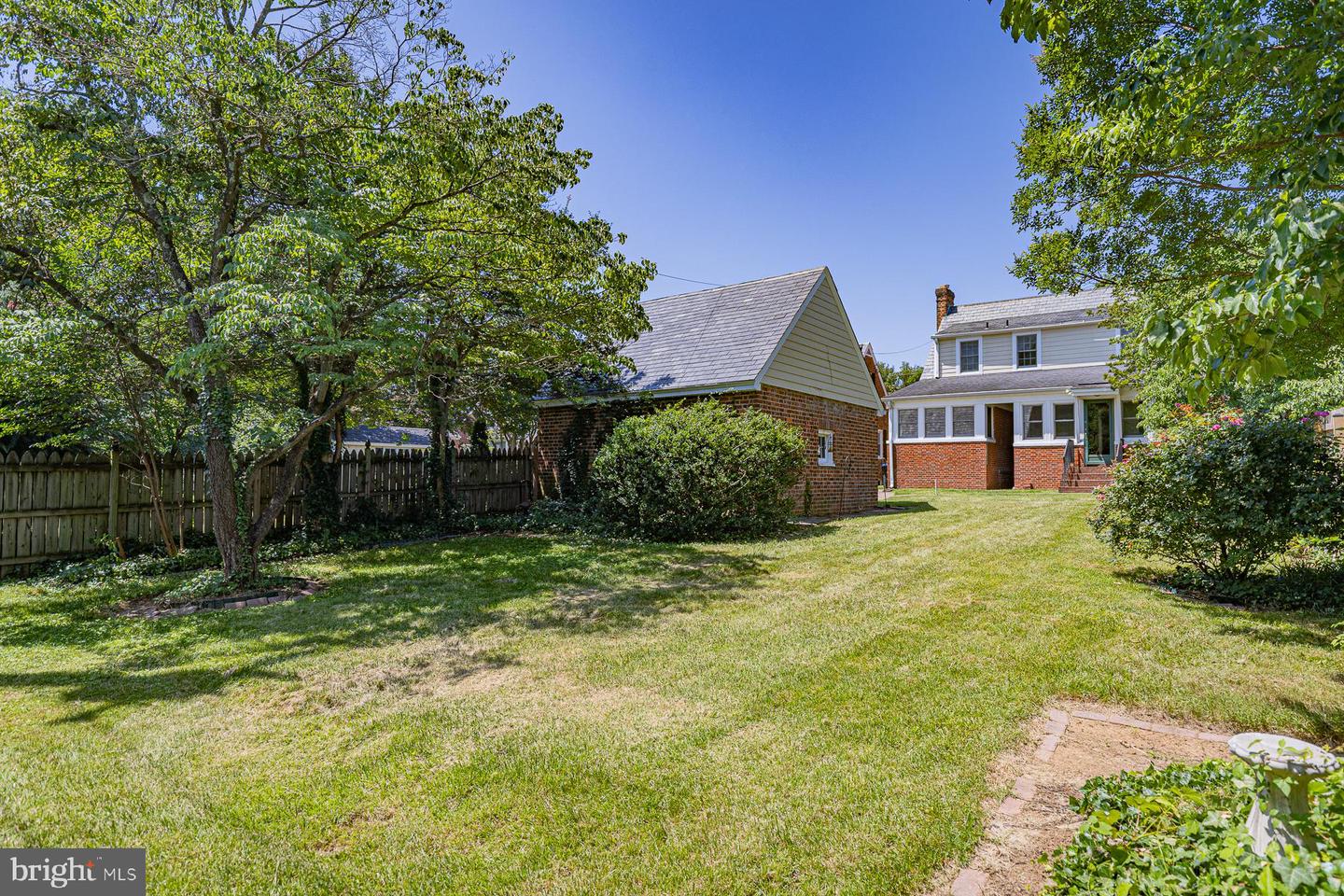 1315 LITTLEPAGE ST, FREDERICKSBURG, Virginia 22401, 6 Bedrooms Bedrooms, ,4 BathroomsBathrooms,Residential,For sale,1315 LITTLEPAGE ST,VAFB2008490 MLS # VAFB2008490