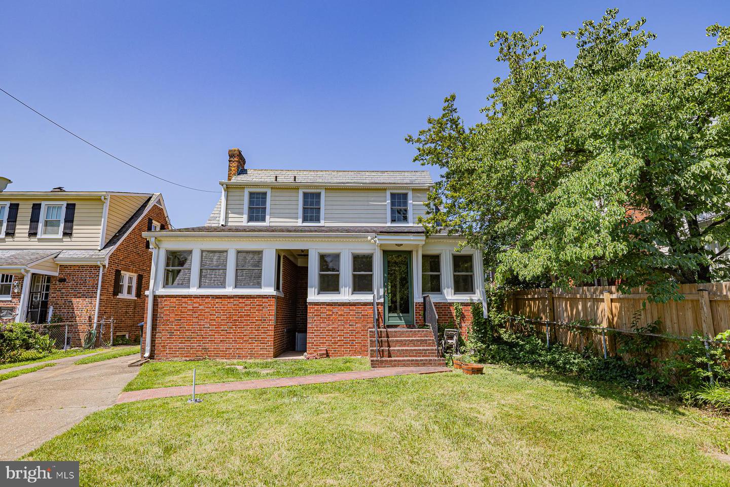 1315 LITTLEPAGE ST, FREDERICKSBURG, Virginia 22401, 6 Bedrooms Bedrooms, ,4 BathroomsBathrooms,Residential,For sale,1315 LITTLEPAGE ST,VAFB2008490 MLS # VAFB2008490