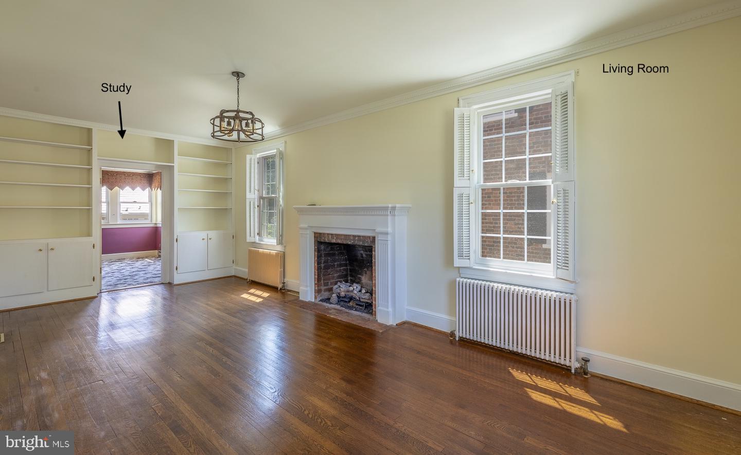 1315 LITTLEPAGE ST, FREDERICKSBURG, Virginia 22401, 6 Bedrooms Bedrooms, ,4 BathroomsBathrooms,Residential,For sale,1315 LITTLEPAGE ST,VAFB2008490 MLS # VAFB2008490