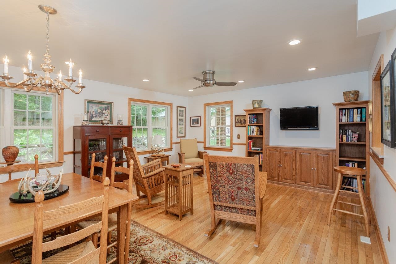 9458 HOPKINS GAP RD, FULKS RUN, Virginia 22830, 3 Bedrooms Bedrooms, ,2 BathroomsBathrooms,Residential,9458 HOPKINS GAP RD,667629 MLS # 667629
