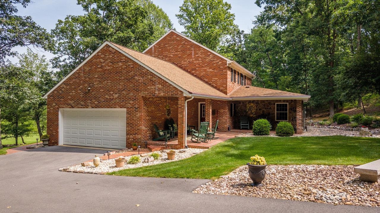 9458 HOPKINS GAP RD, FULKS RUN, Virginia 22830, 3 Bedrooms Bedrooms, ,2 BathroomsBathrooms,Residential,9458 HOPKINS GAP RD,667629 MLS # 667629