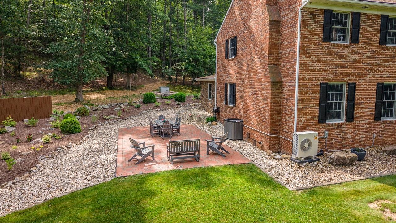 9458 HOPKINS GAP RD, FULKS RUN, Virginia 22830, 3 Bedrooms Bedrooms, ,2 BathroomsBathrooms,Residential,9458 HOPKINS GAP RD,667629 MLS # 667629