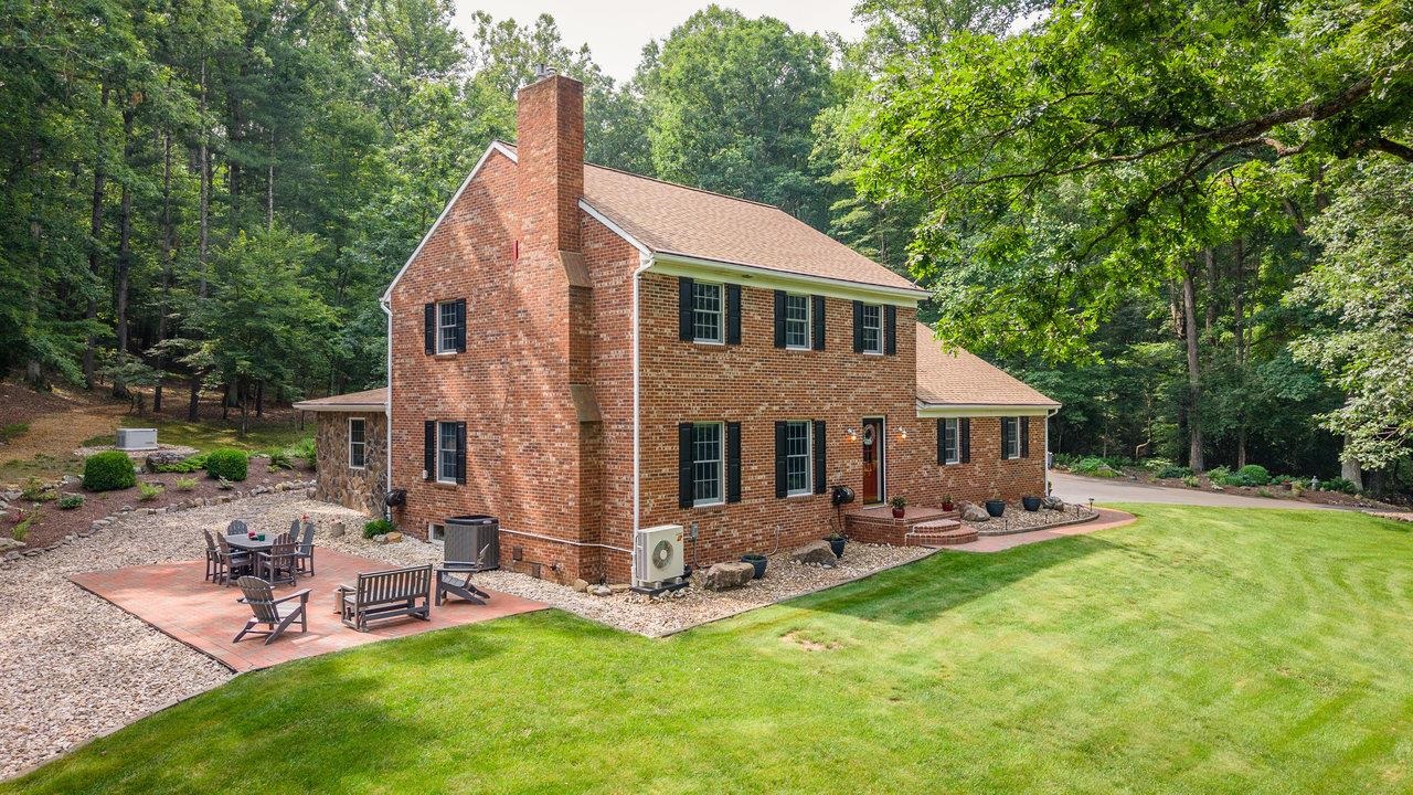 9458 HOPKINS GAP RD, FULKS RUN, Virginia 22830, 3 Bedrooms Bedrooms, ,2 BathroomsBathrooms,Residential,9458 HOPKINS GAP RD,667629 MLS # 667629