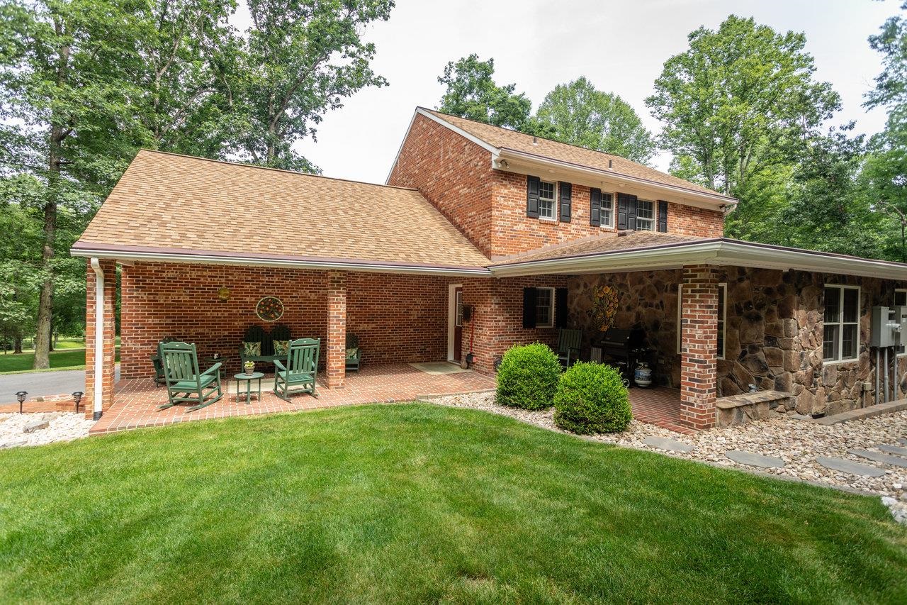 9458 HOPKINS GAP RD, FULKS RUN, Virginia 22830, 3 Bedrooms Bedrooms, ,2 BathroomsBathrooms,Residential,9458 HOPKINS GAP RD,667629 MLS # 667629