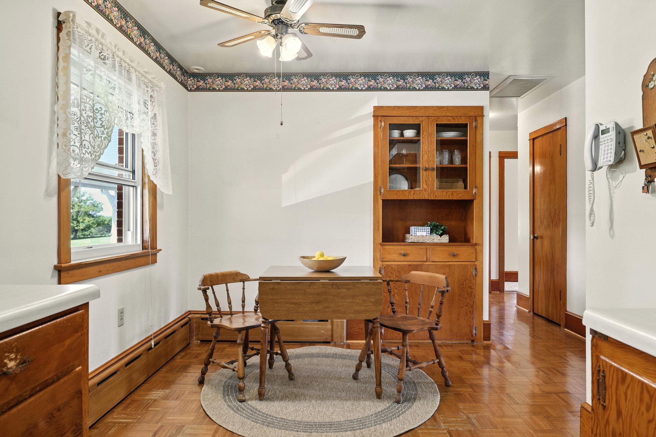 210 MONGER HILL RD, ELKTON, Virginia 22827, 3 Bedrooms Bedrooms, ,2 BathroomsBathrooms,Residential,210 MONGER HILL RD,667633 MLS # 667633