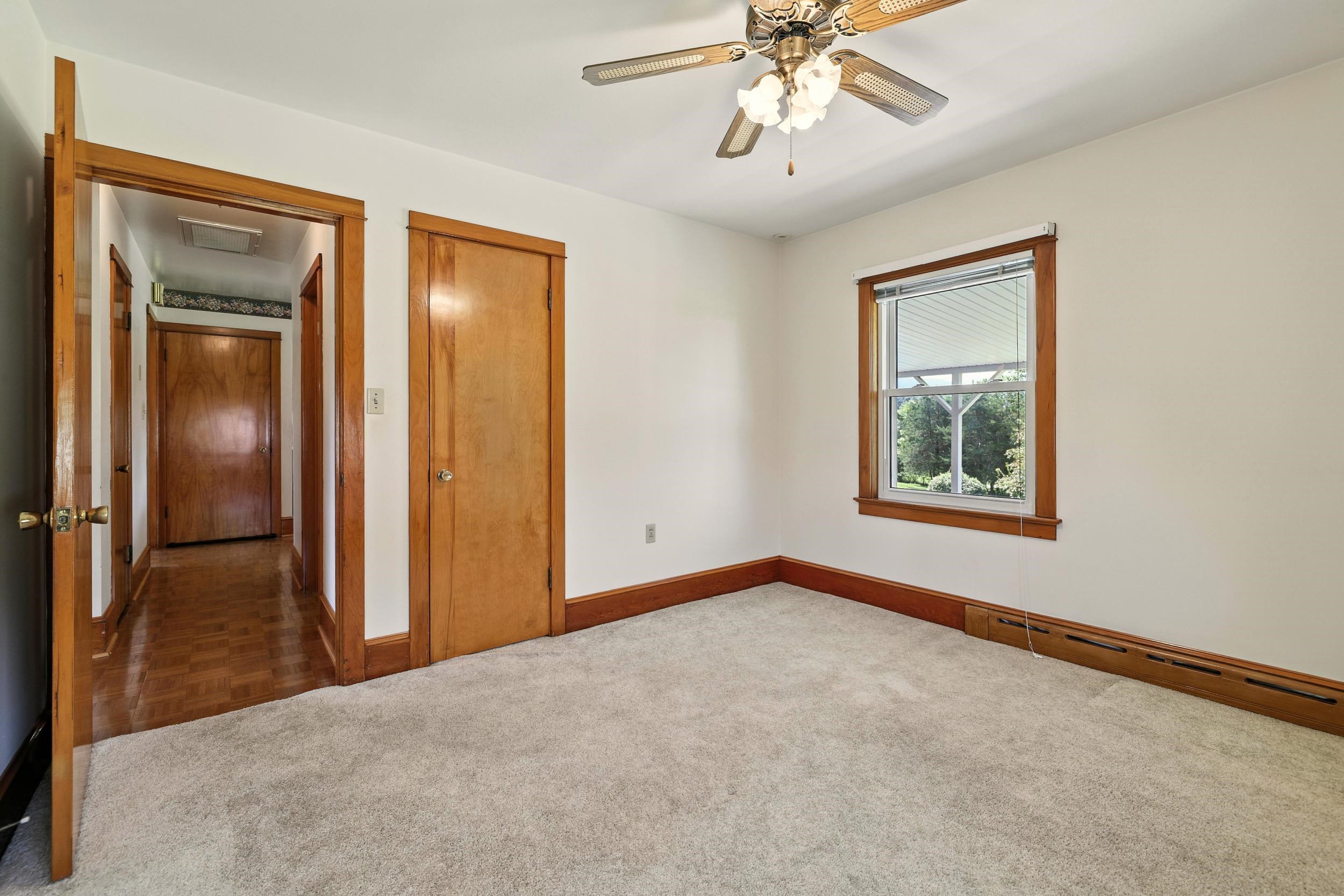 210 MONGER HILL RD, ELKTON, Virginia 22827, 3 Bedrooms Bedrooms, ,2 BathroomsBathrooms,Residential,210 MONGER HILL RD,667633 MLS # 667633