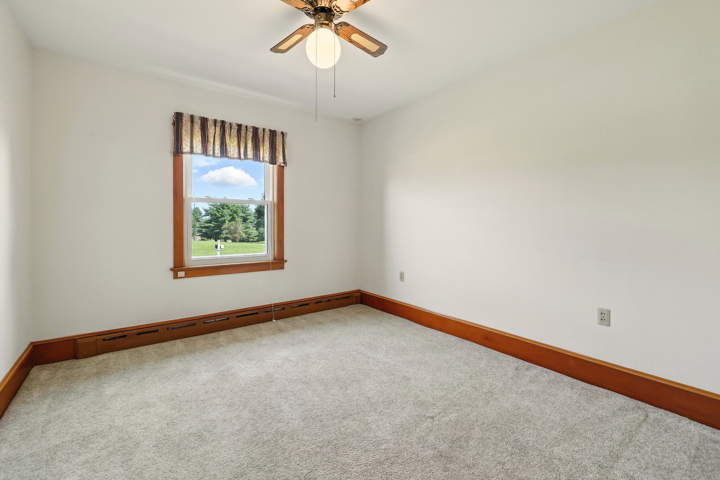 210 MONGER HILL RD, ELKTON, Virginia 22827, 3 Bedrooms Bedrooms, ,2 BathroomsBathrooms,Residential,210 MONGER HILL RD,667633 MLS # 667633
