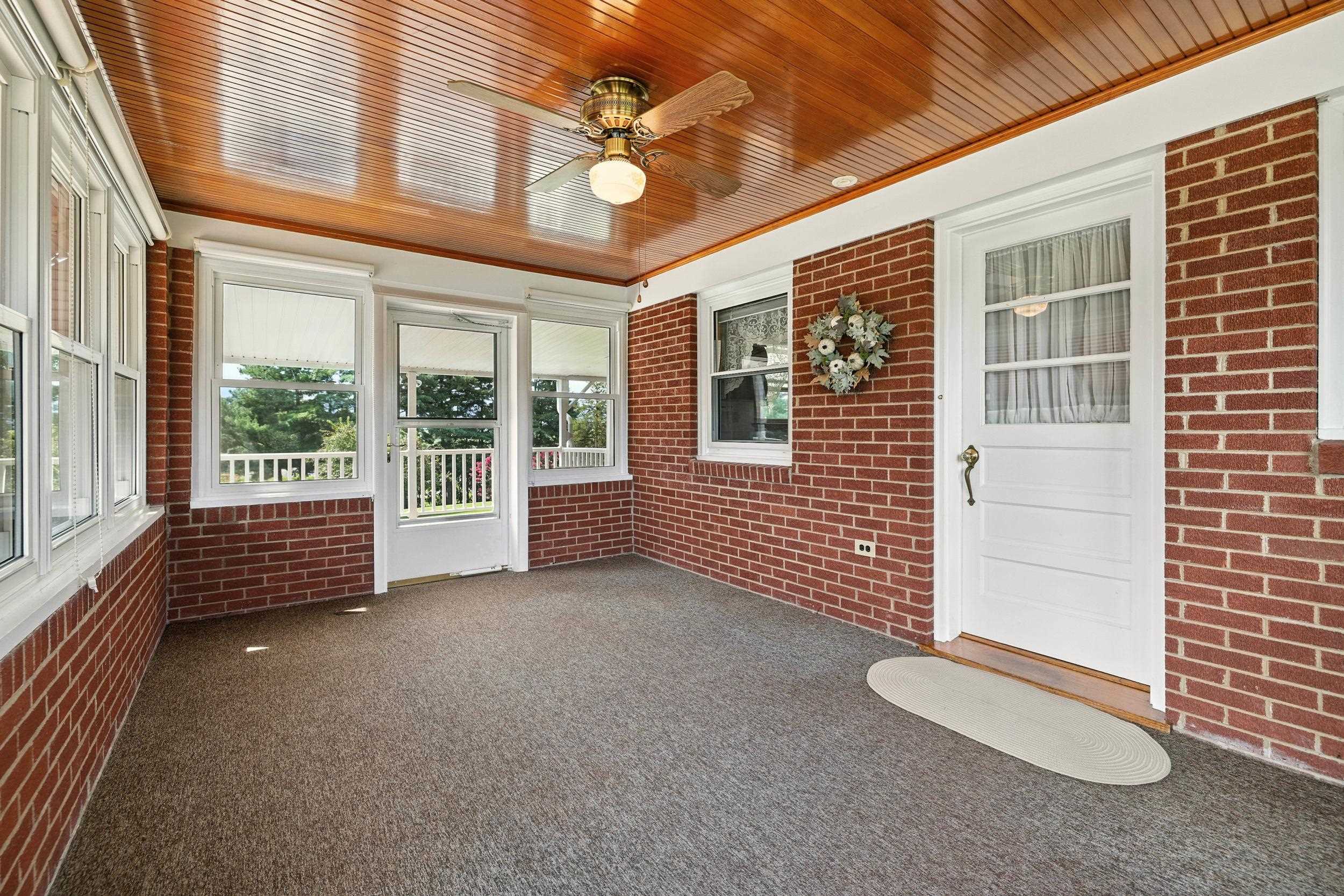 210 MONGER HILL RD, ELKTON, Virginia 22827, 3 Bedrooms Bedrooms, ,2 BathroomsBathrooms,Residential,210 MONGER HILL RD,667633 MLS # 667633