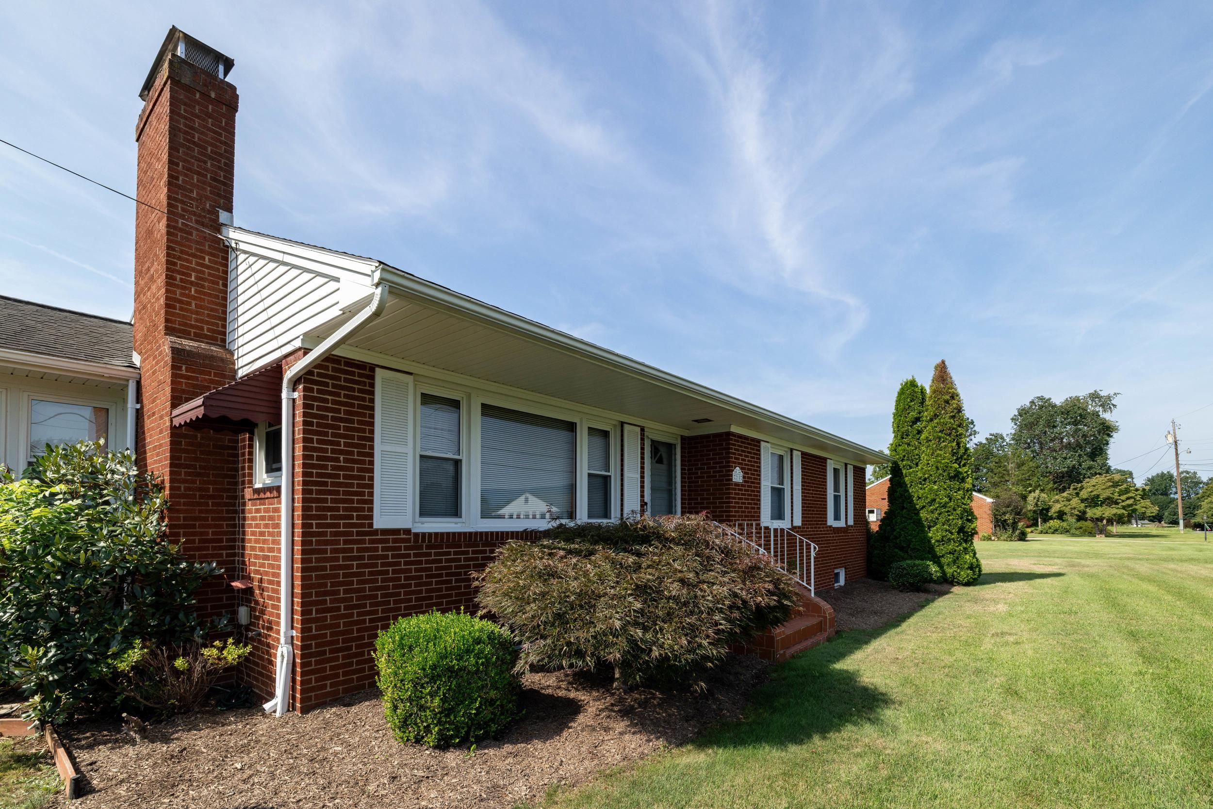 210 MONGER HILL RD, ELKTON, Virginia 22827, 3 Bedrooms Bedrooms, ,2 BathroomsBathrooms,Residential,210 MONGER HILL RD,667633 MLS # 667633