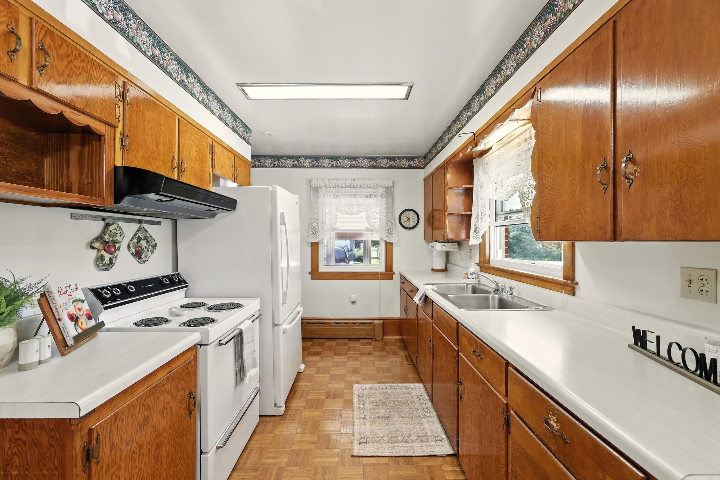 210 MONGER HILL RD, ELKTON, Virginia 22827, 3 Bedrooms Bedrooms, ,2 BathroomsBathrooms,Residential,210 MONGER HILL RD,667633 MLS # 667633