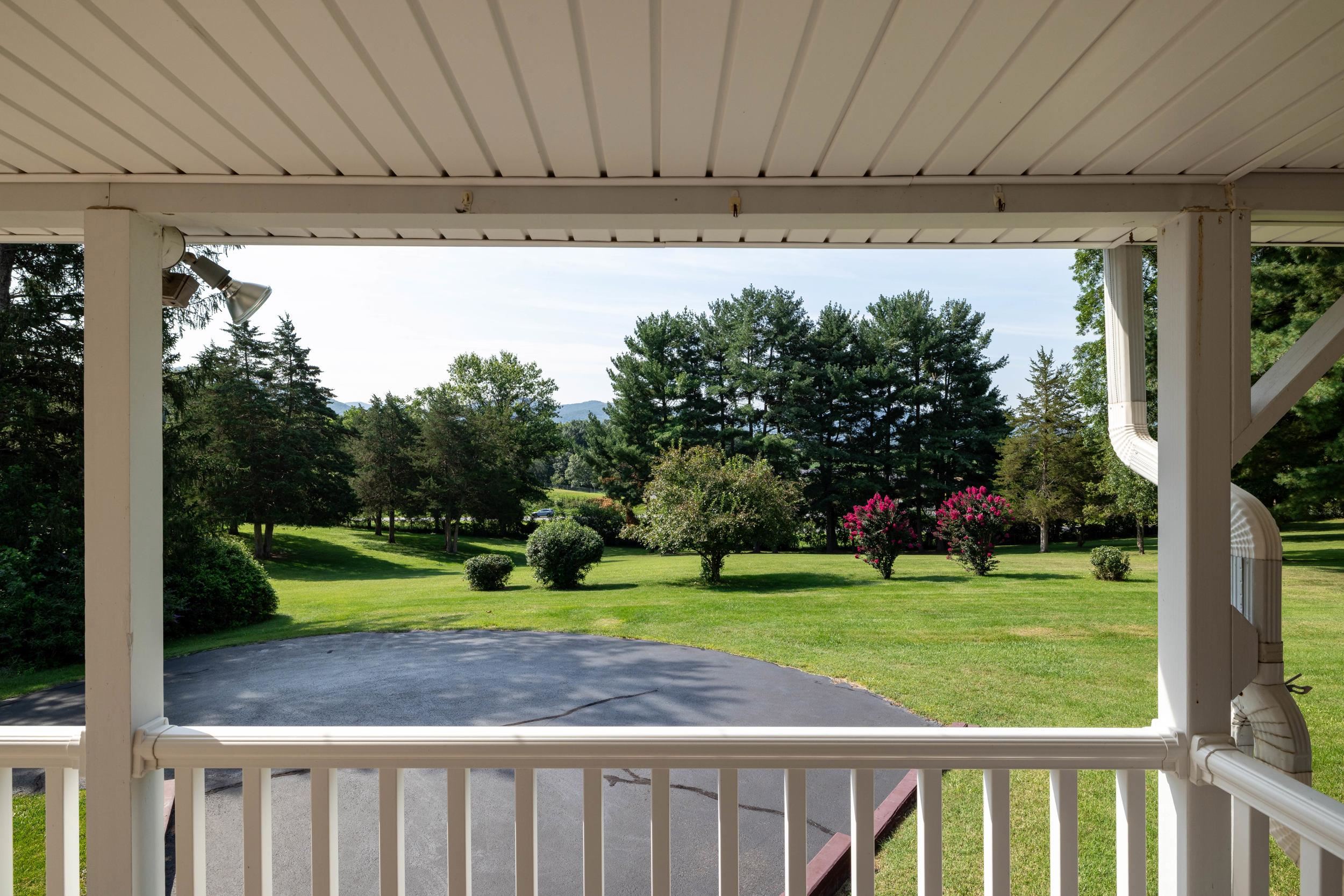 210 MONGER HILL RD, ELKTON, Virginia 22827, 3 Bedrooms Bedrooms, ,2 BathroomsBathrooms,Residential,210 MONGER HILL RD,667633 MLS # 667633