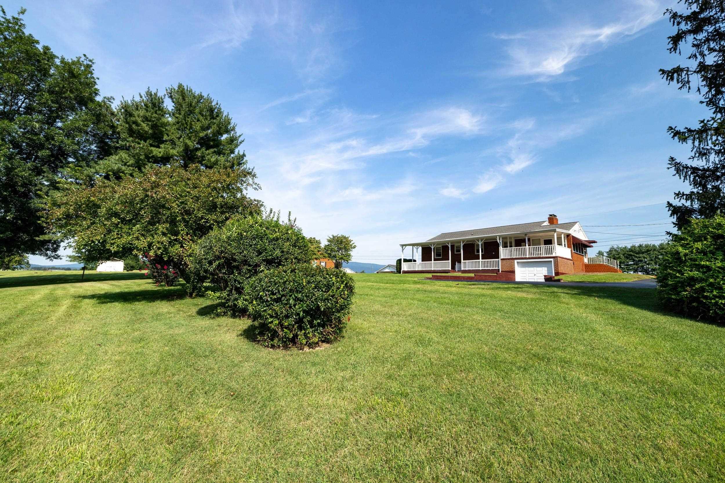 210 MONGER HILL RD, ELKTON, Virginia 22827, 3 Bedrooms Bedrooms, ,2 BathroomsBathrooms,Residential,210 MONGER HILL RD,667633 MLS # 667633