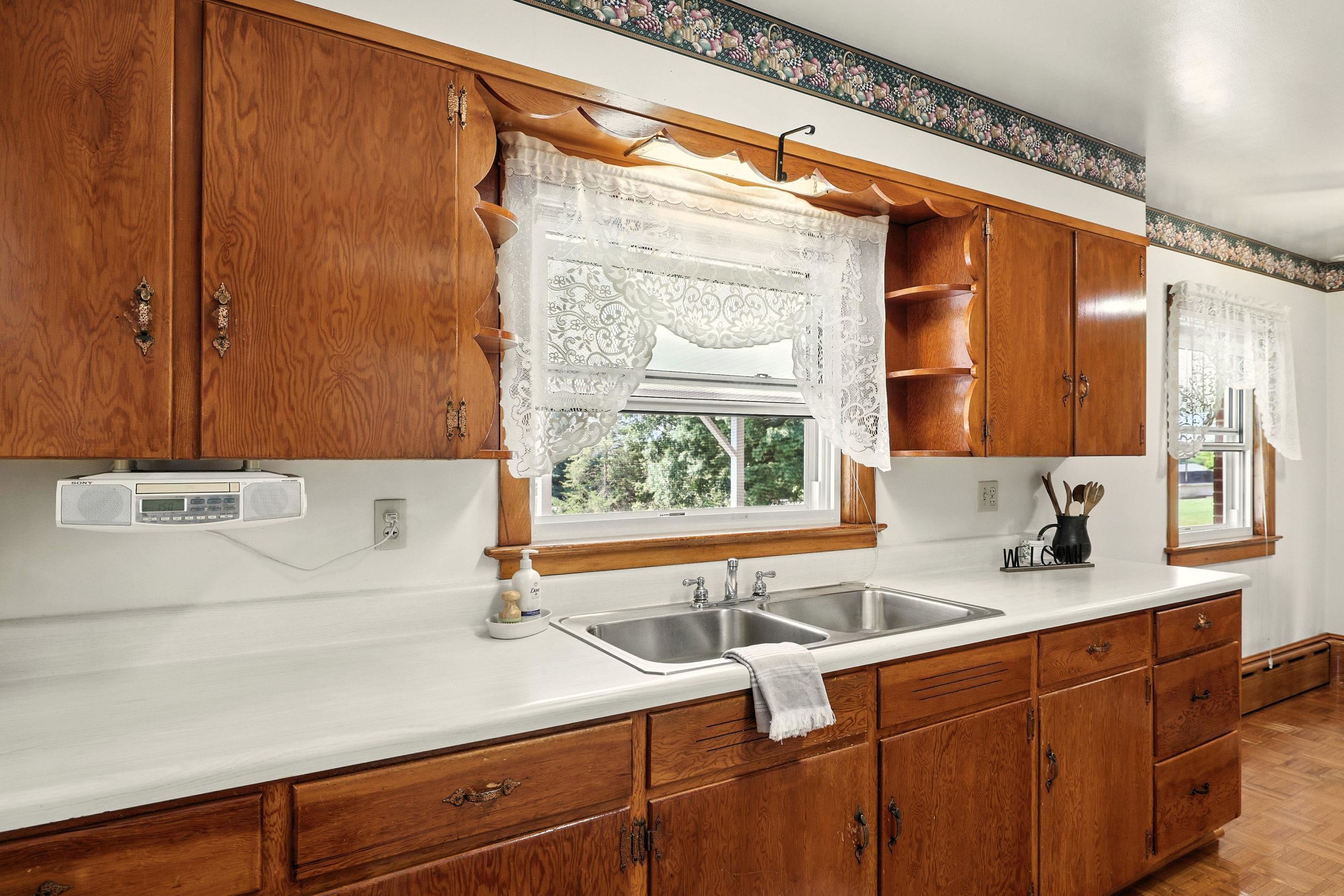 210 MONGER HILL RD, ELKTON, Virginia 22827, 3 Bedrooms Bedrooms, ,2 BathroomsBathrooms,Residential,210 MONGER HILL RD,667633 MLS # 667633