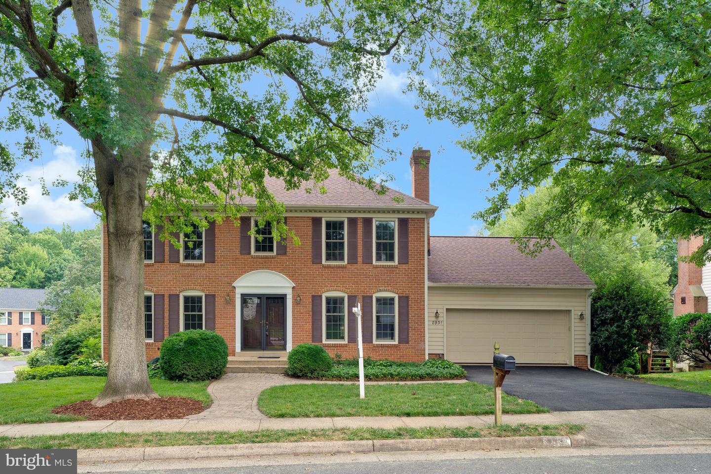8931 KENILWORTH DR, BURKE, Virginia 22015, 4 Bedrooms Bedrooms, ,3 BathroomsBathrooms,Residential,For sale,8931 KENILWORTH DR,VAFX2253448 MLS # VAFX2253448
