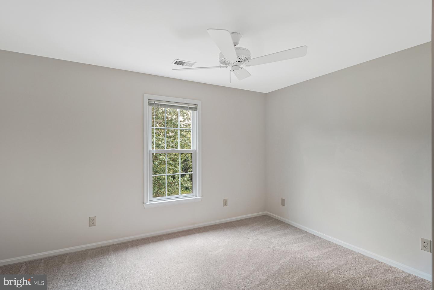8931 KENILWORTH DR, BURKE, Virginia 22015, 4 Bedrooms Bedrooms, ,3 BathroomsBathrooms,Residential,For sale,8931 KENILWORTH DR,VAFX2253448 MLS # VAFX2253448