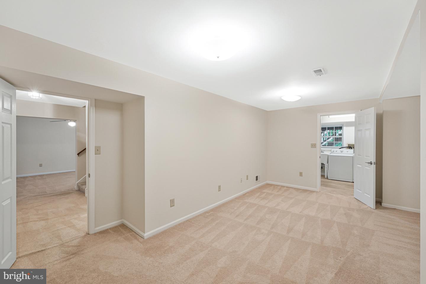 8931 KENILWORTH DR, BURKE, Virginia 22015, 4 Bedrooms Bedrooms, ,3 BathroomsBathrooms,Residential,For sale,8931 KENILWORTH DR,VAFX2253448 MLS # VAFX2253448