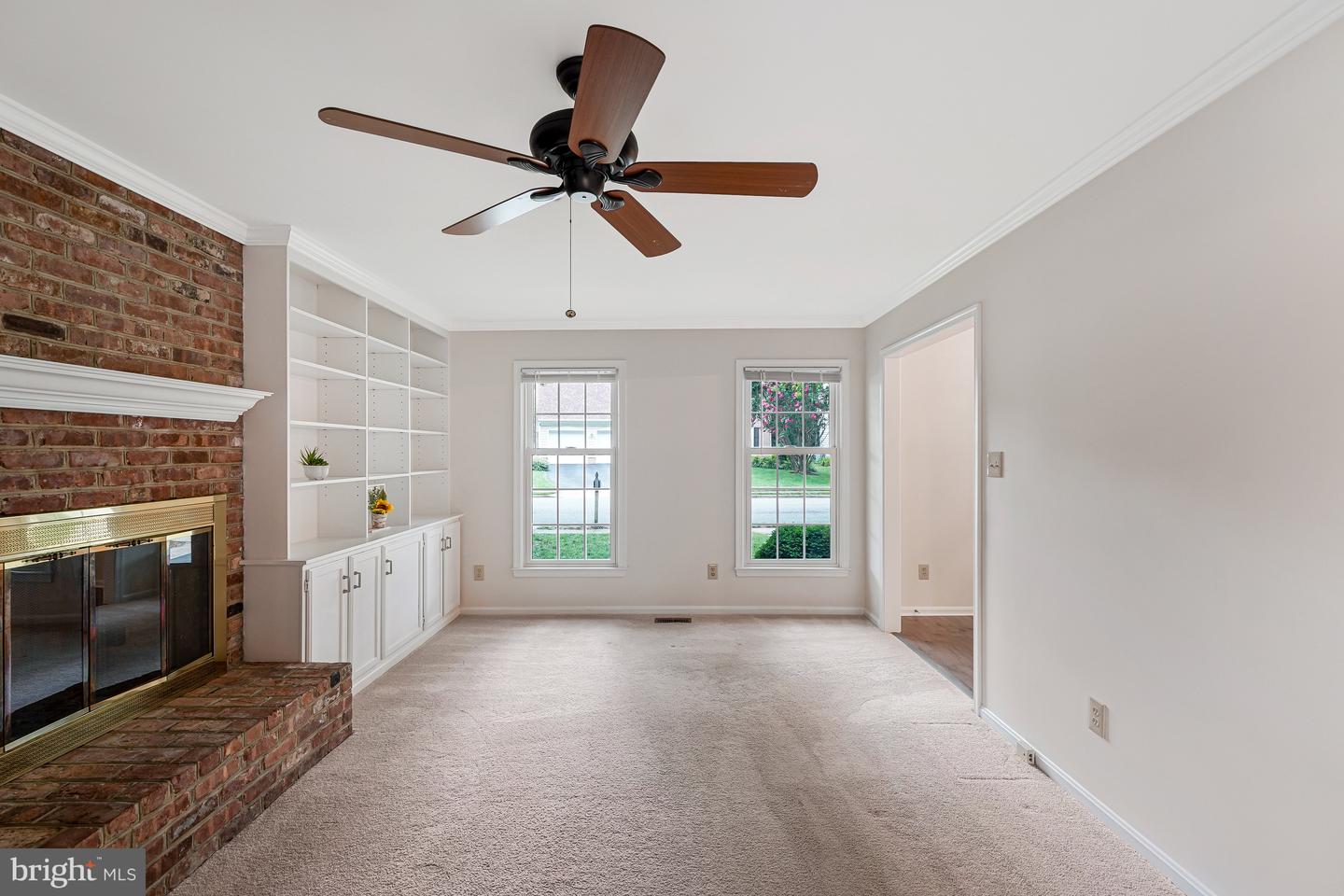 8931 KENILWORTH DR, BURKE, Virginia 22015, 4 Bedrooms Bedrooms, ,3 BathroomsBathrooms,Residential,For sale,8931 KENILWORTH DR,VAFX2253448 MLS # VAFX2253448