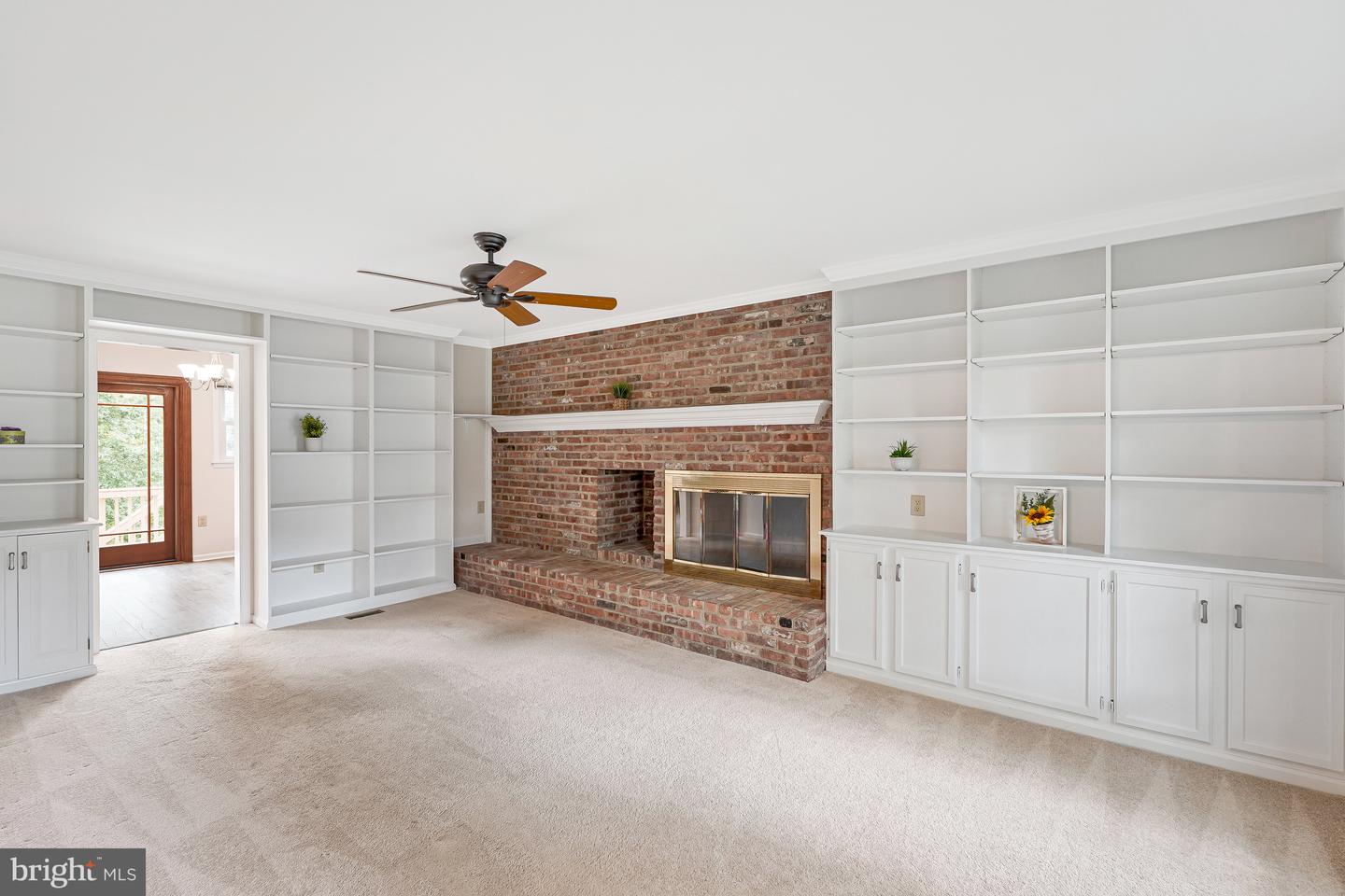 8931 KENILWORTH DR, BURKE, Virginia 22015, 4 Bedrooms Bedrooms, ,3 BathroomsBathrooms,Residential,For sale,8931 KENILWORTH DR,VAFX2253448 MLS # VAFX2253448