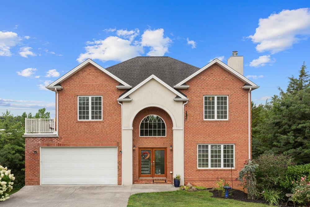 571 MYERS AVE, HARRISONBURG, Virginia 22801, 5 Bedrooms Bedrooms, ,3 BathroomsBathrooms,Residential,571 MYERS AVE,667640 MLS # 667640