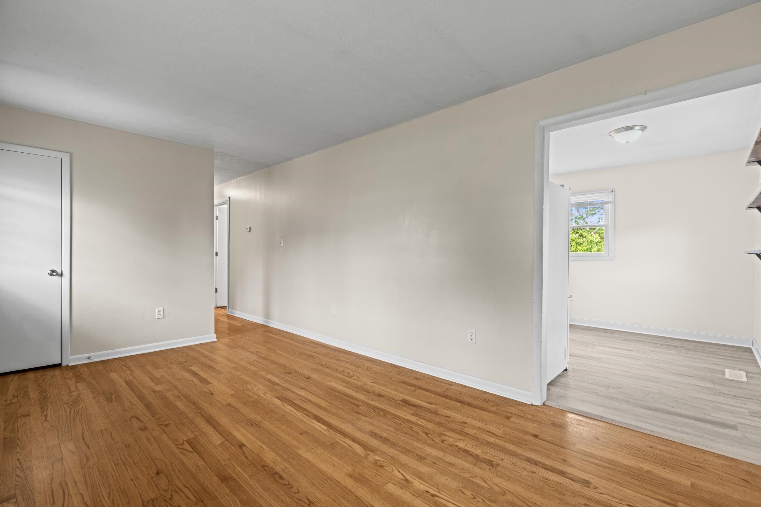 109 FOX HILL DR, STAUNTON, Virginia 24401, 3 Bedrooms Bedrooms, ,2 BathroomsBathrooms,Residential,109 FOX HILL DR,667649 MLS # 667649