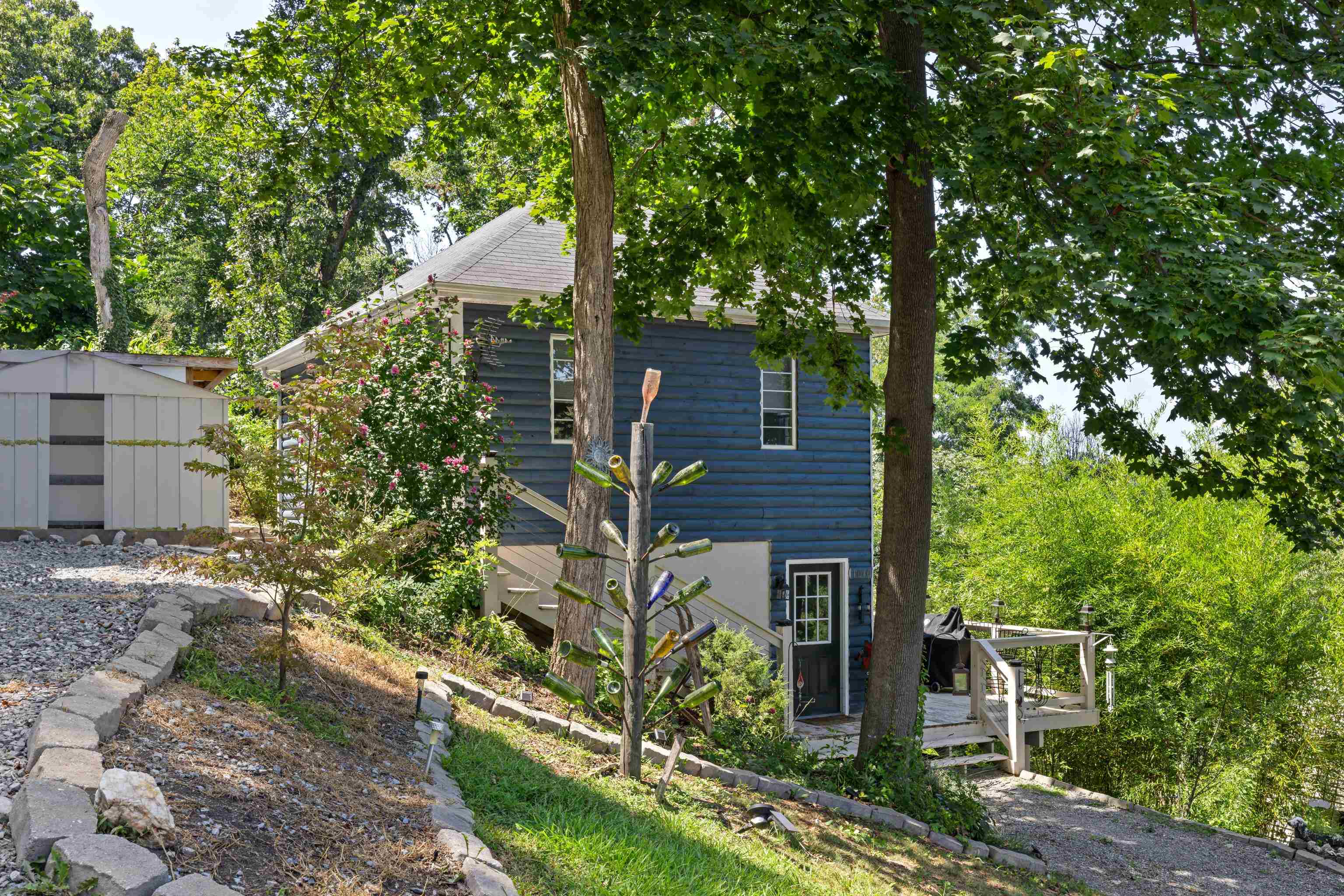 1010 PERRY ST, STAUNTON, Virginia 24401, 3 Bedrooms Bedrooms, ,1 BathroomBathrooms,Residential,1010 PERRY ST,667650 MLS # 667650